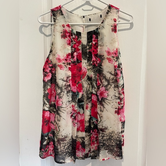 Floral Tank Top - Picture 1 of 2